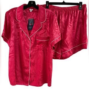 NWT Crown & Ivy Pink Satin Pajama Short Set Plus Size 1X